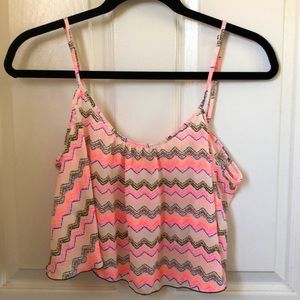 Cute and flowy chevron pattern crop top. Size Junior’s XL